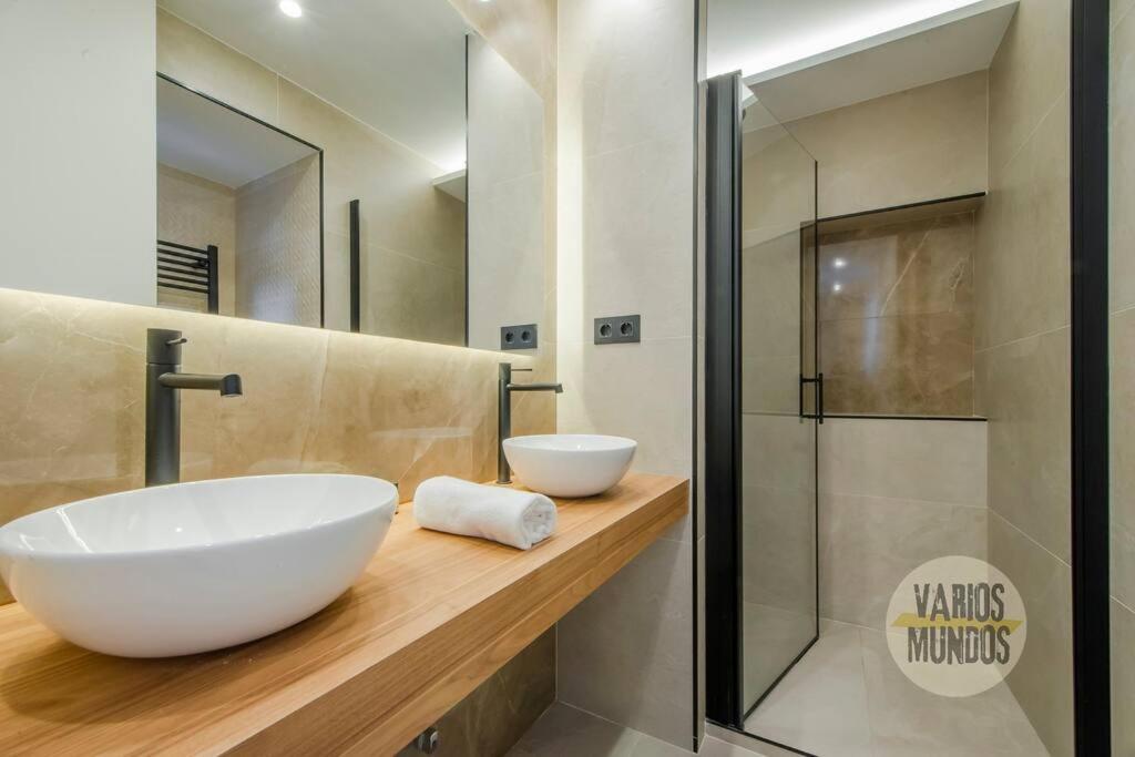 Apartament Deluxe Interior Design En La Plaza De Chueca Madryt